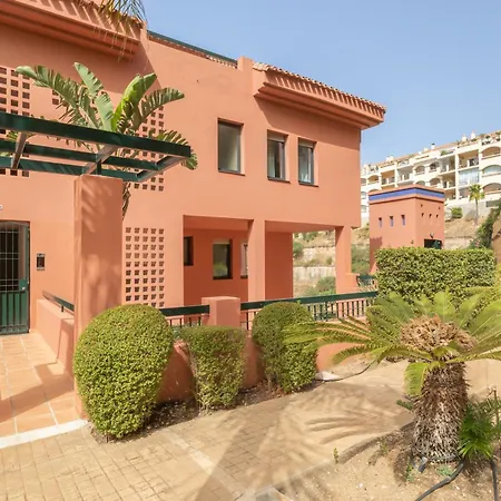 شقة Calma Cascada Seaview ميخاس