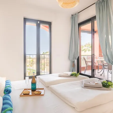 Calma Cascada Seaview شقة ميخاس